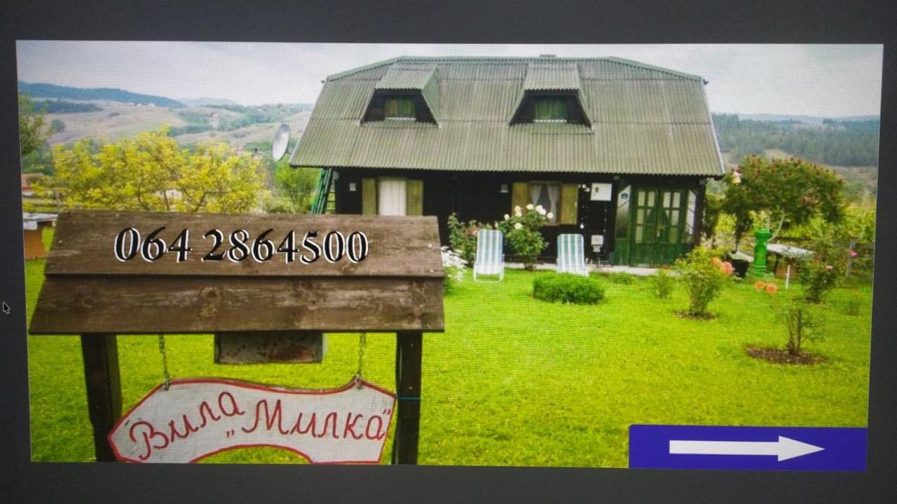 Holiday Home Vila Milka Kremna Екстериор снимка
